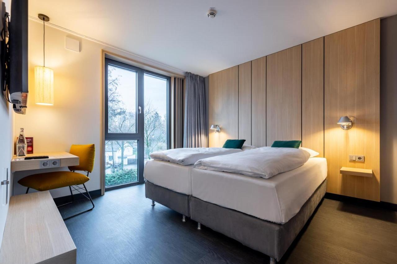 Serways Hotel Hoesel Ratingen Buitenkant foto