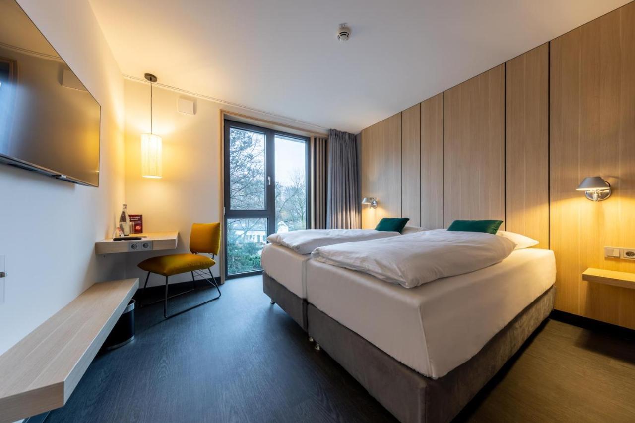 Serways Hotel Hoesel Ratingen Buitenkant foto
